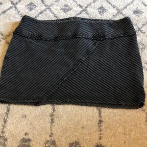 Silence + Noise gray mini skirt